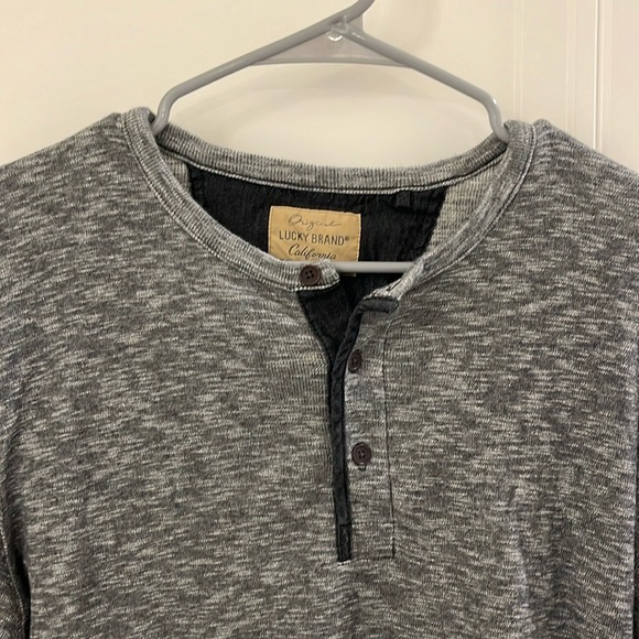 Men’s Lucky Brand Long Sleeve Top - Picture 2 of 5